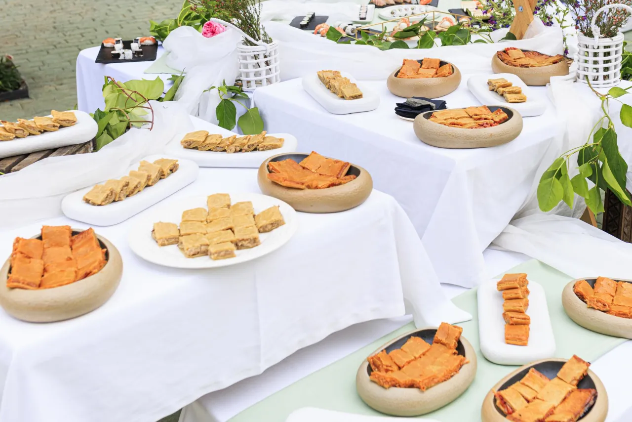 Lunch catering